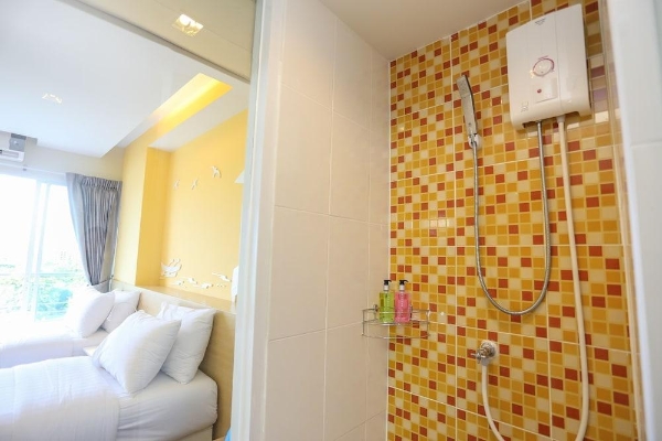 Hotel R-Con Rest Sea (Ban Nong Phang Khae)